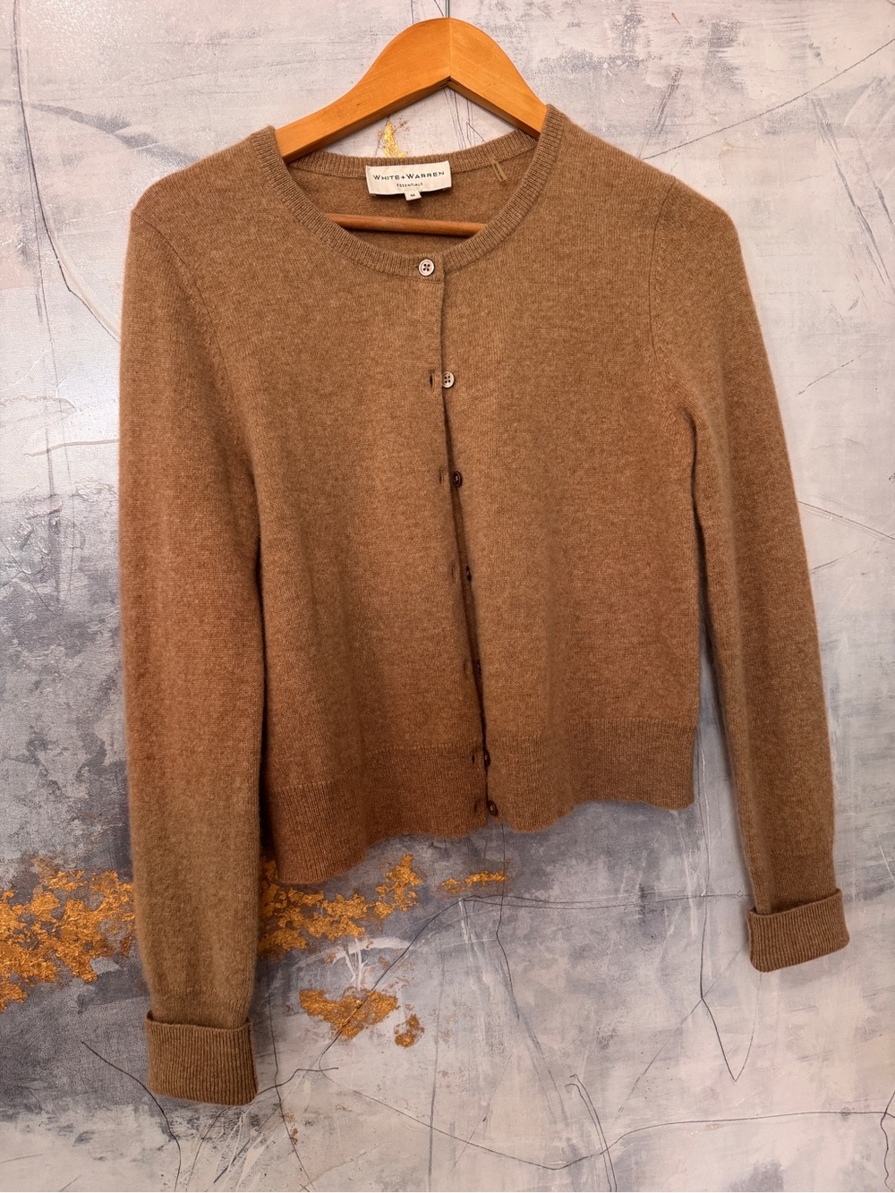 White + Warren Camel Brown Cashmere Button-Front Cardigan